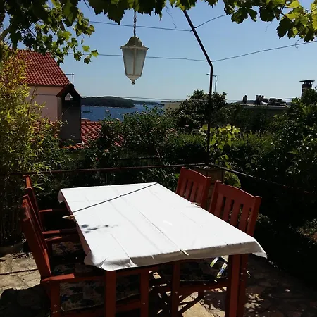 Apartments Vucetic Hvar Town Room photo